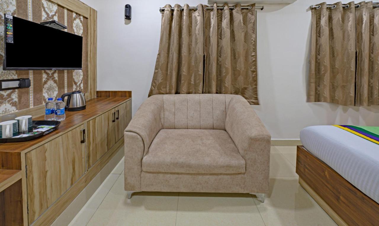 Treebo Seven Inn Tirupati Bagian luar foto